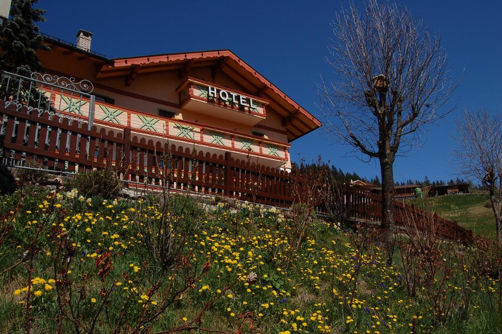 Hotel Millefiori Vigo di Fassa Room photo